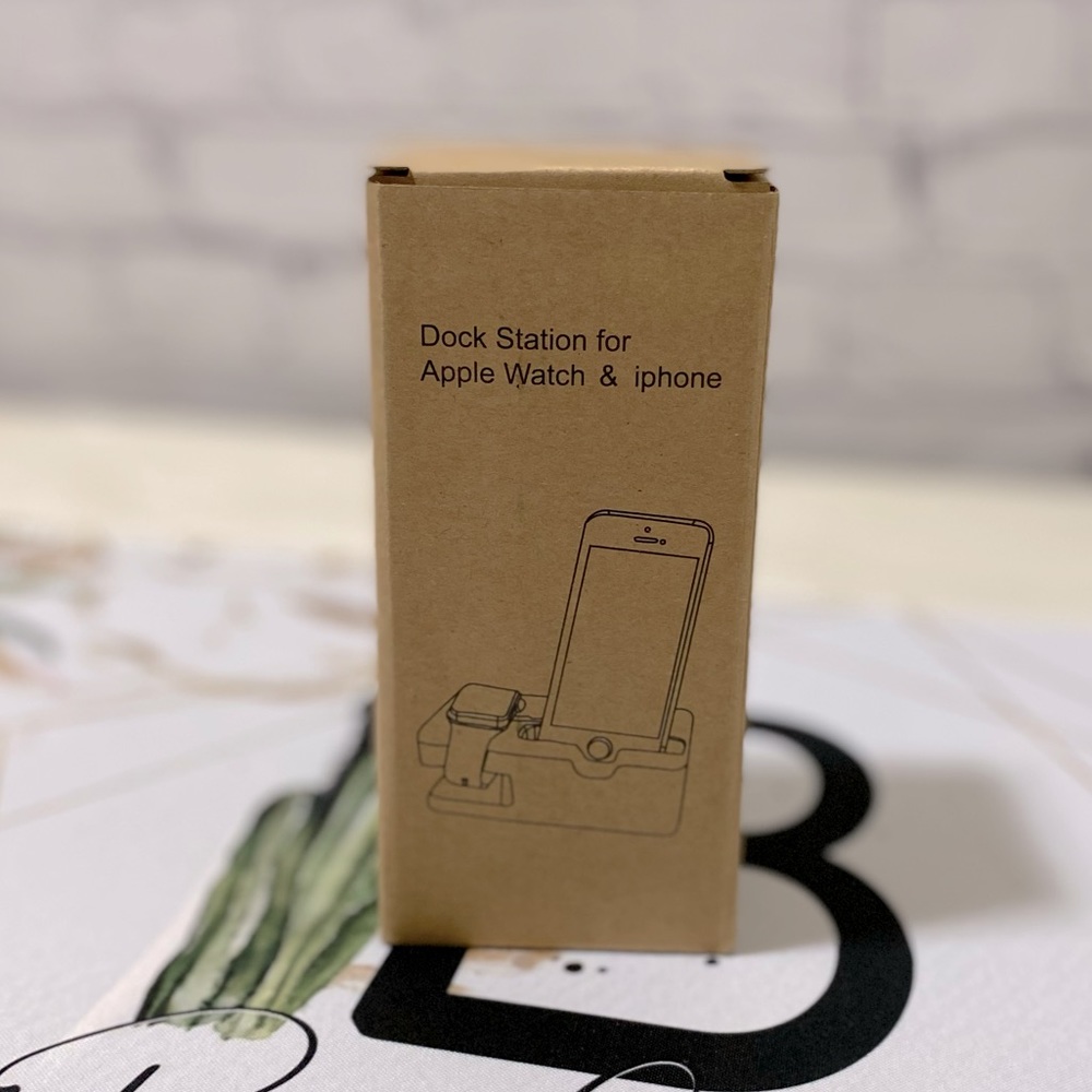 Brand New in Box Dock Station for Apple Watch and iPhone
